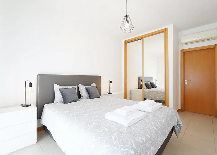 Casa Primavera Otel Burgau